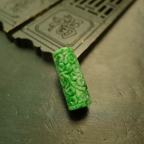 天然A货翡翠圆柱形雕花管珠桶珠