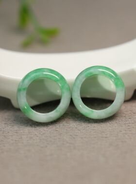 #H980一对白底飘阳绿缅甸天然A货翡翠圆圈小环跑环