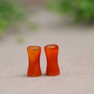 #7673红色天然老玛瑙管珠桶珠