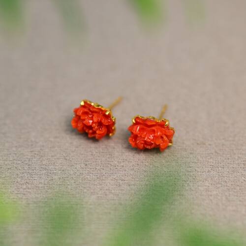 天然有机红宝雕花牡丹花耳钉