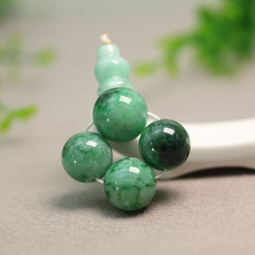 天然A货翡翠素面珠子三通佛头