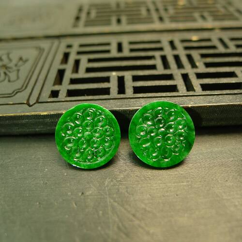 辣绿缅甸天然A货翡翠雕花圆片