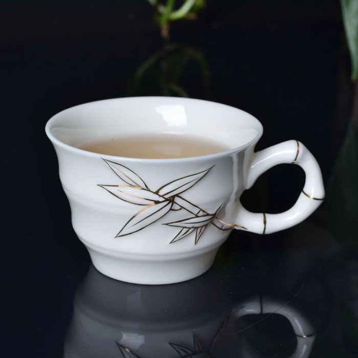 小号有耳茶杯陶瓷白色功夫茶具品茗杯带把有柄普洱杯单杯100毫升
