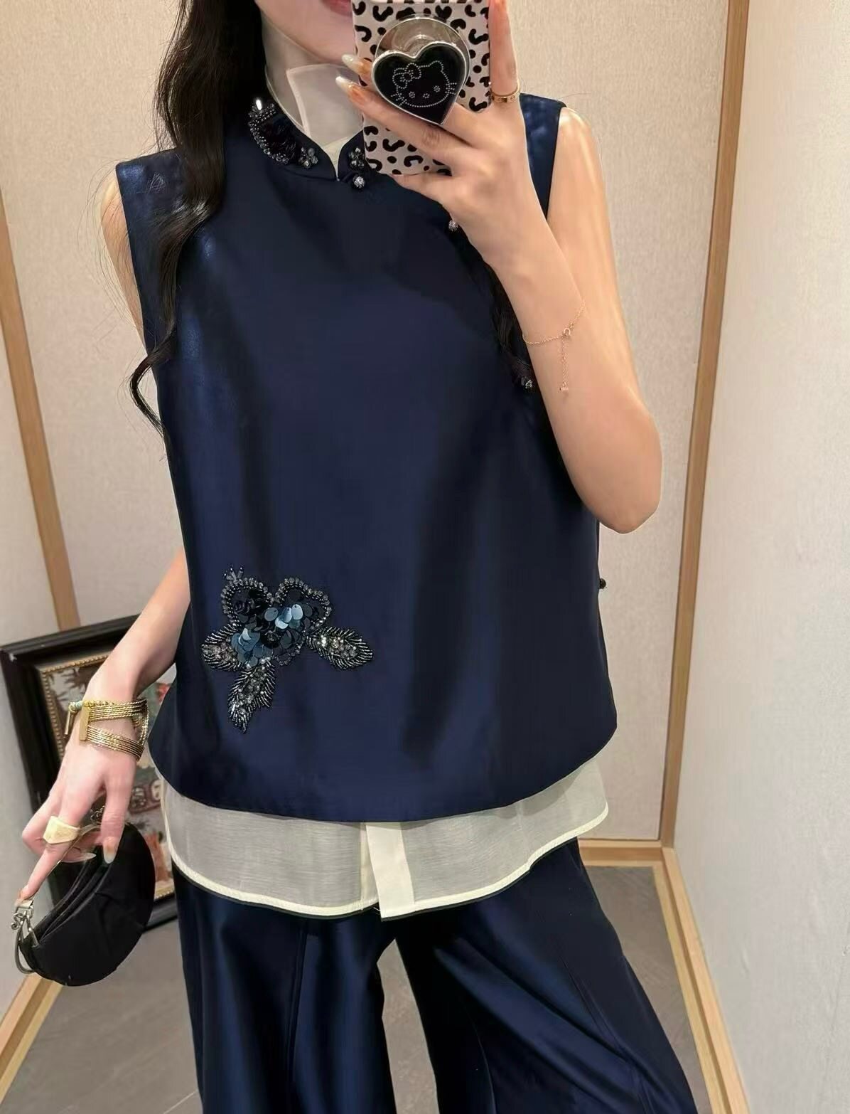 找客服问购买方式！重工立体手工亮片钉珠叠穿氛围感真丝羊毛马甲