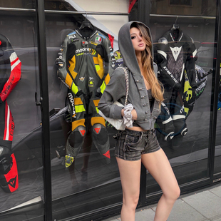 PrettyDragon拿破仑风重工空气层薄款修身连帽卫衣短款外套女上衣