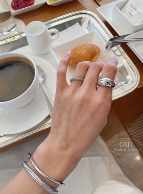 满钻小众设计轻奢系列简约款戒指