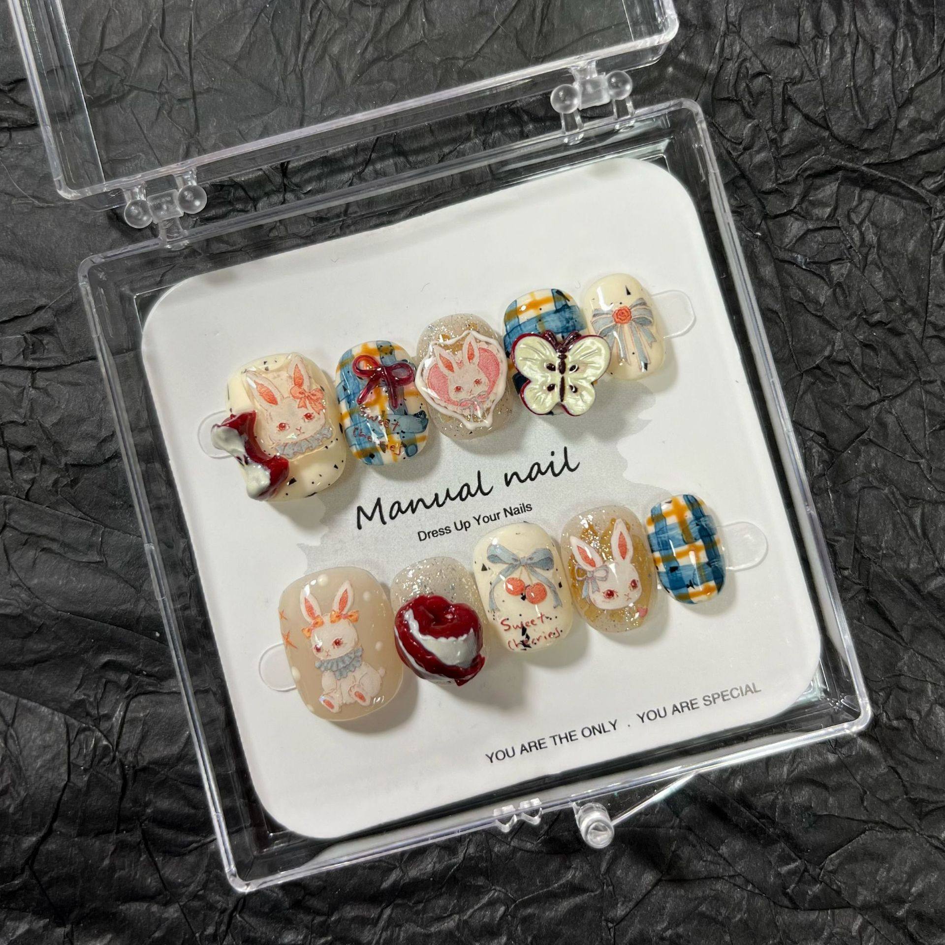 可爱卡通兔子穿戴甲手绘高级感小众手工短甲可拆卸美甲,彩妆/香水/美妆工具,穿戴甲/甲片,淘宝优惠券,粉丝福利购,淘宝优惠卷