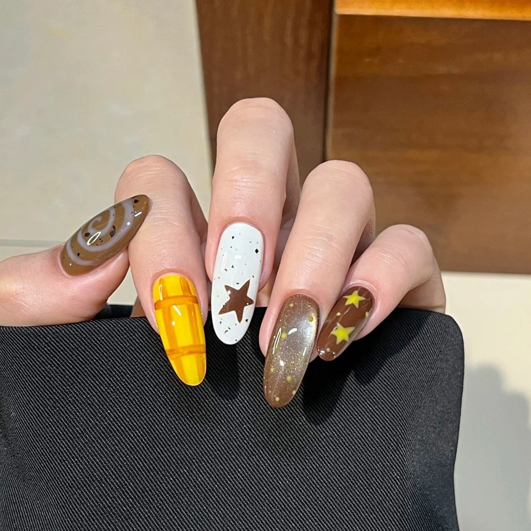 纯手工穿戴甲秋冬气质手绘星星