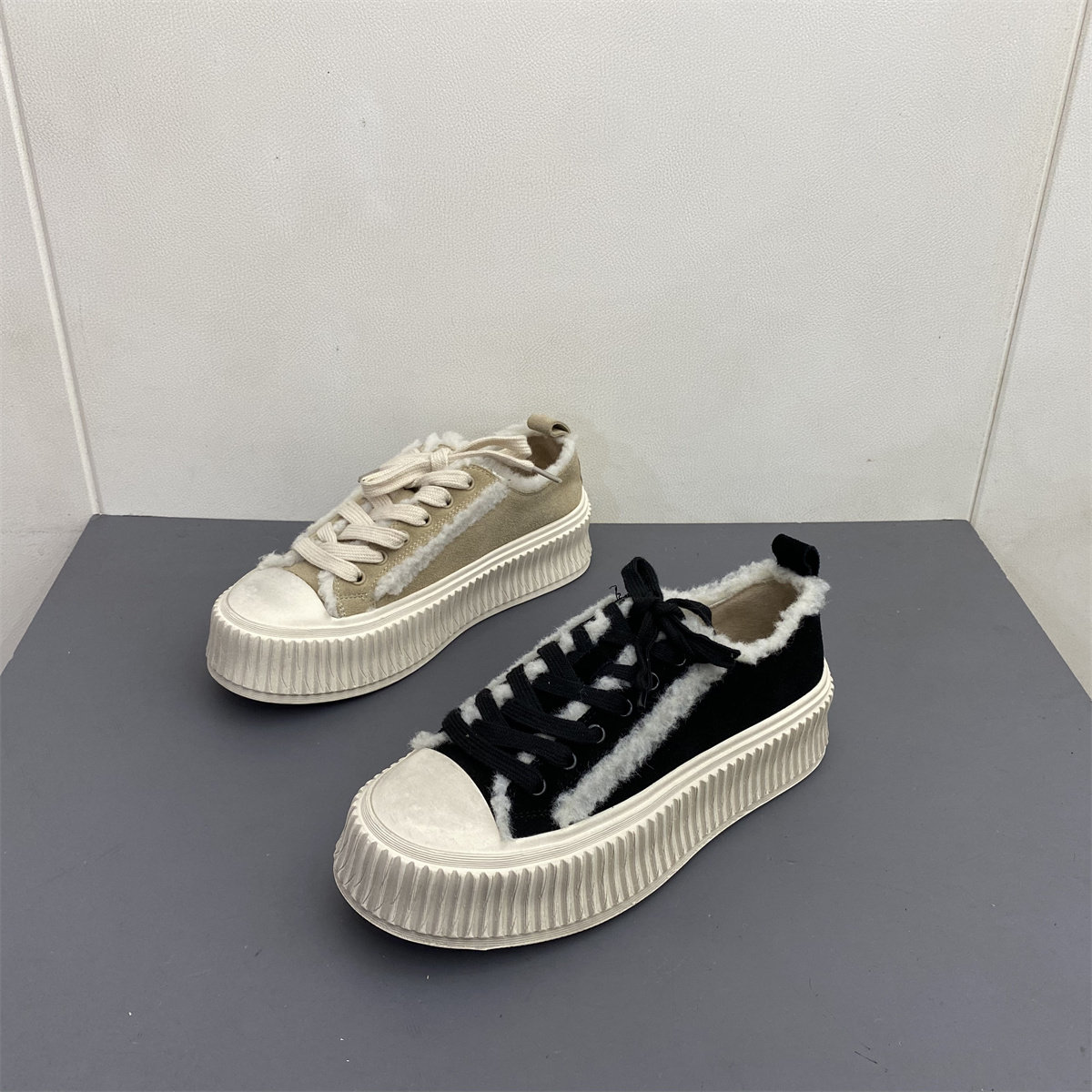 真皮撤柜鞋子女2023新款爆款秋款圆头松糕底厚底加绒百搭显瘦板鞋,女鞋,休闲板鞋,淘宝优惠券,粉丝福利购,淘宝优惠卷