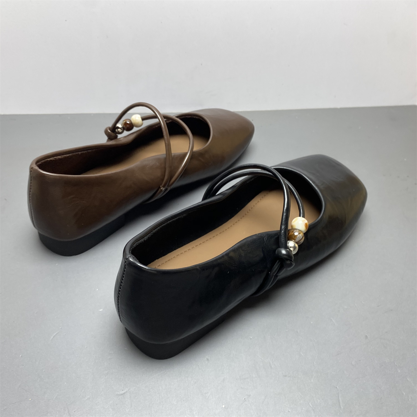 低跟软底日常简约女单鞋