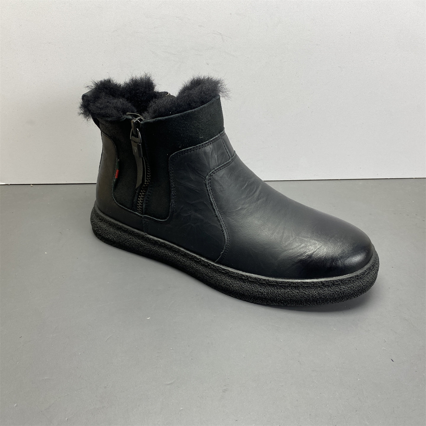 断码真皮男鞋2025年新款男冬款头层牛皮短靴加厚保暖平底雪地靴男,流行男鞋,时尚雪地靴,淘宝优惠券,粉丝福利购,淘宝优惠卷