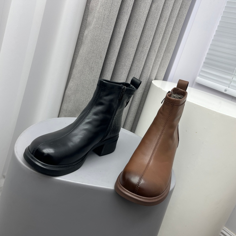 圆头中跟加绒保暖切尔西靴女