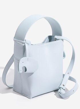 小众设计树洞包2026夏新款 mini手提水桶包女通勤百搭单肩斜跨包