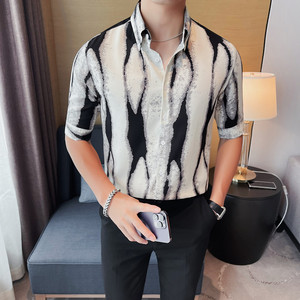 9779-P58 男士中袖衬衫潮流休闲帅气五分袖夏季印花衬衣图片