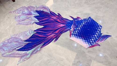 芸儿原创美人鱼泳衣摄影潜水