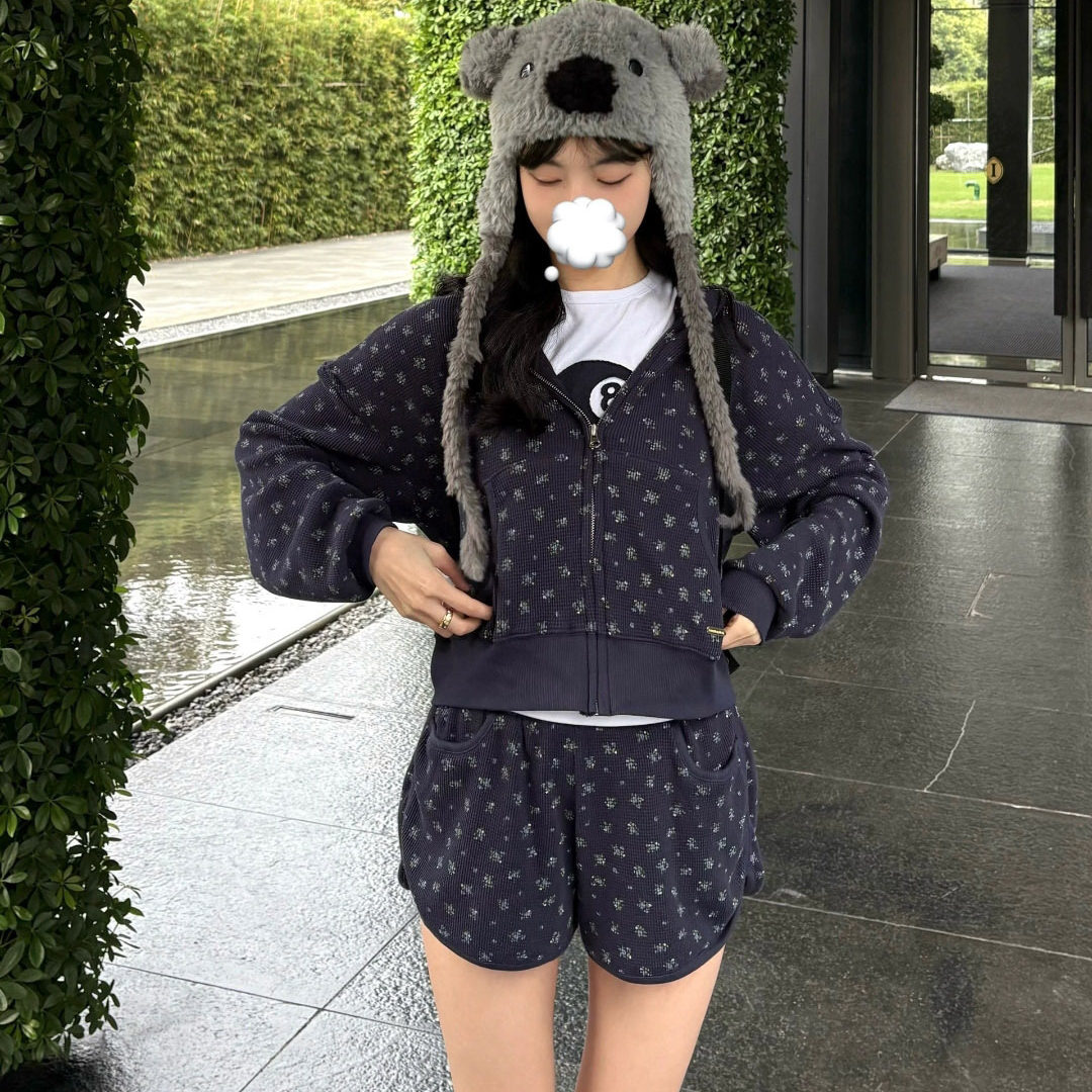 现货025秋季新款韩国东大门林娜琏同款碎花连帽卫衣外套套装女