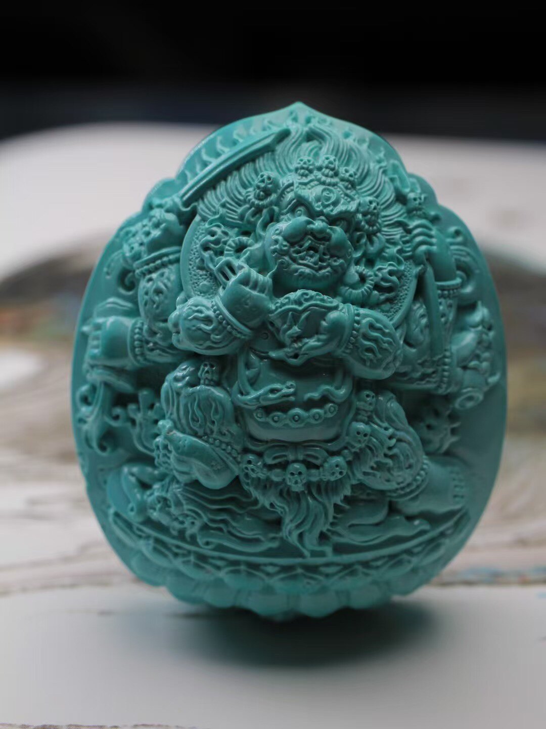 精品湖北十堰原矿高瓷绿松石雕刻大黑天吊坠