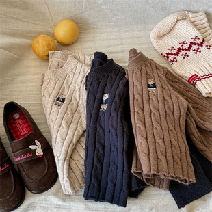 刺绣小熊~韩系细麻花针织毛衣开衫 男女童单排扣超柔纯色百搭外套