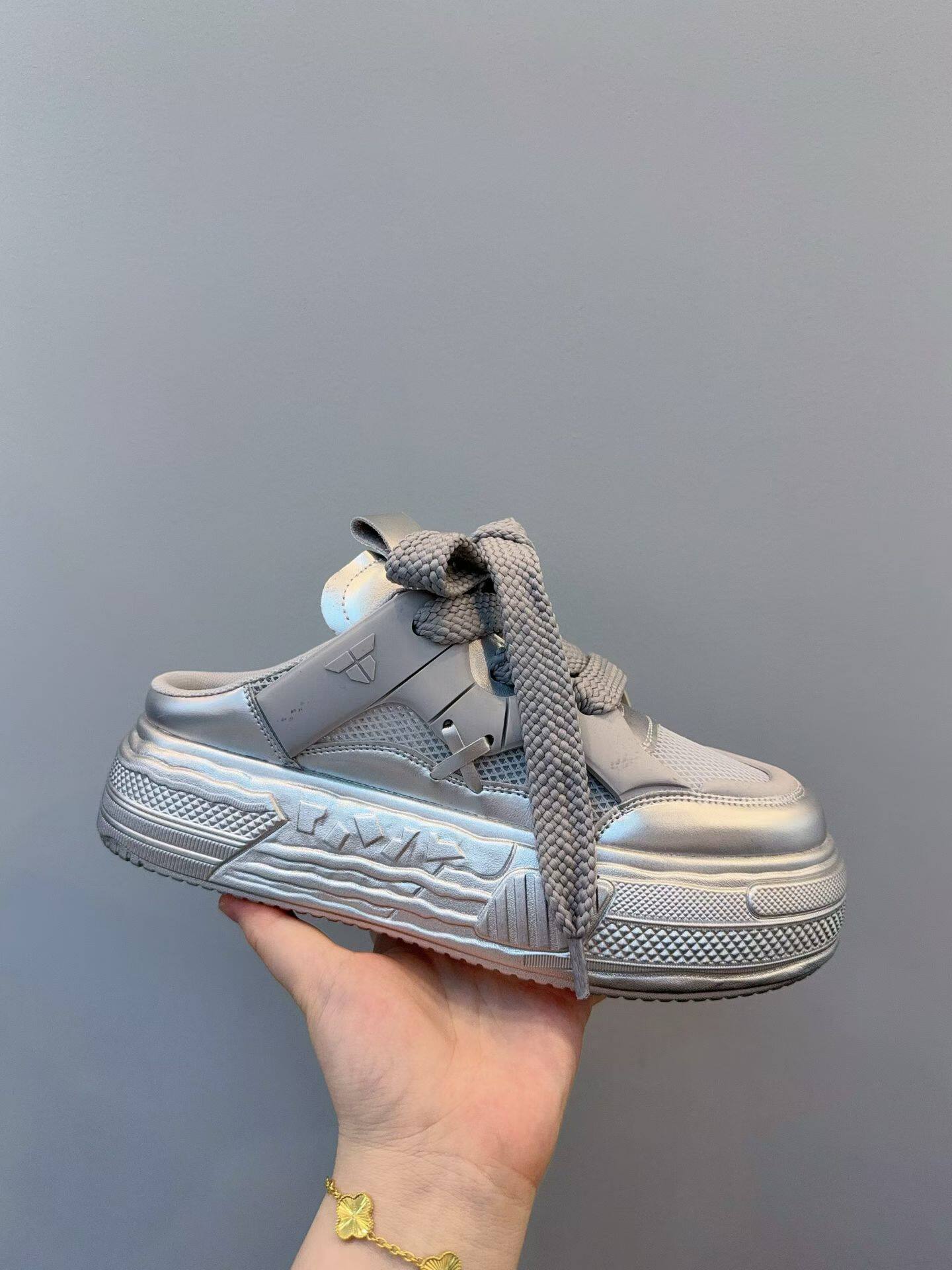 厚底半拖鞋男2026新款超火老爹鞋夏季潮牌小众懒人一脚蹬外穿拖鞋