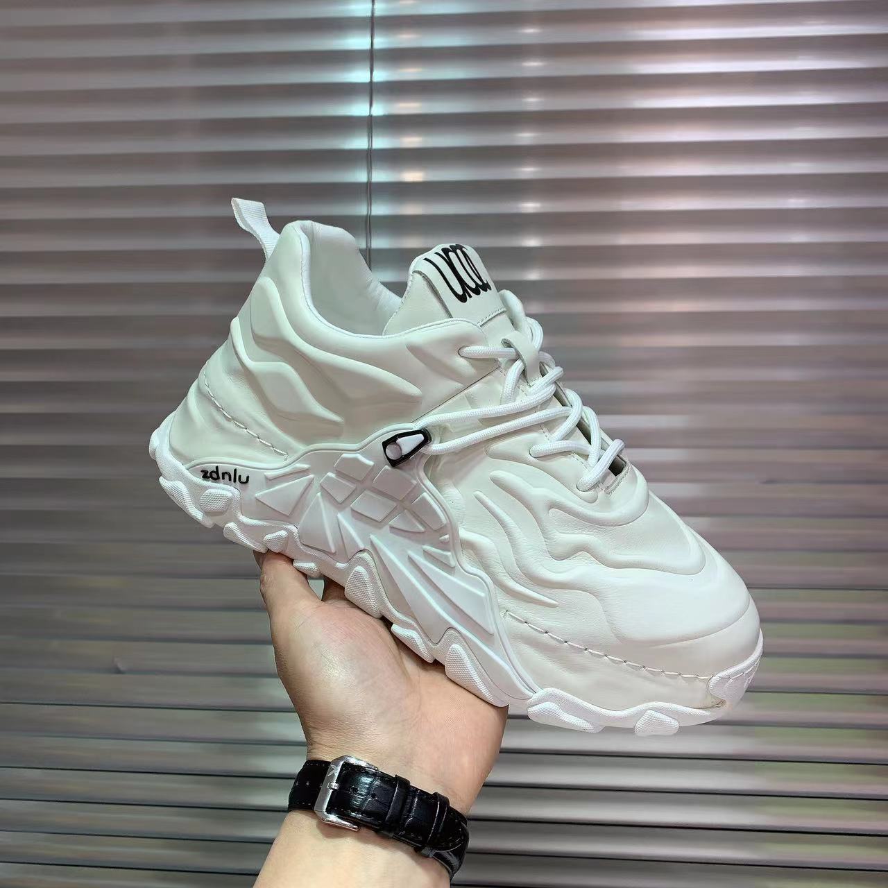 欧洲站男鞋2023夏季新款真皮厚底增高老爹鞋超火男士休闲运动鞋