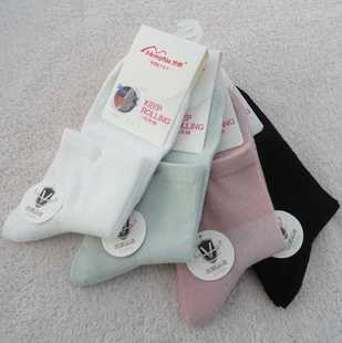 梦娜薄款网眼纯棉中筒黑色女袜时尚多彩散步运动袜吸汗防臭不易白