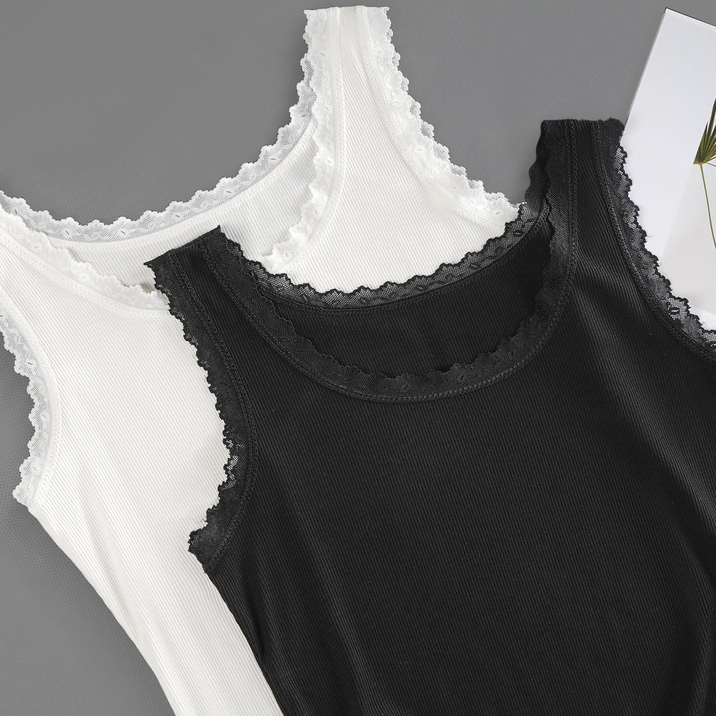 蕾丝花边圆领吊带背心春夏薄款