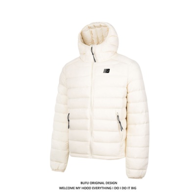 轻薄轻量感连帽排骨羽绒服