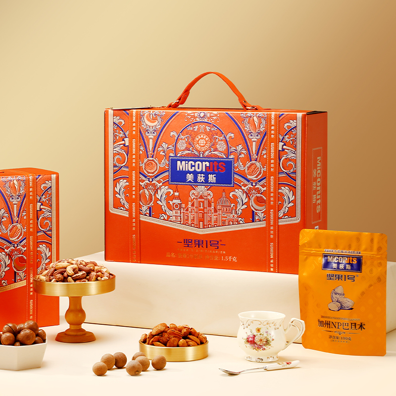 美荻斯干果礼盒腰果榛子黄蕉干