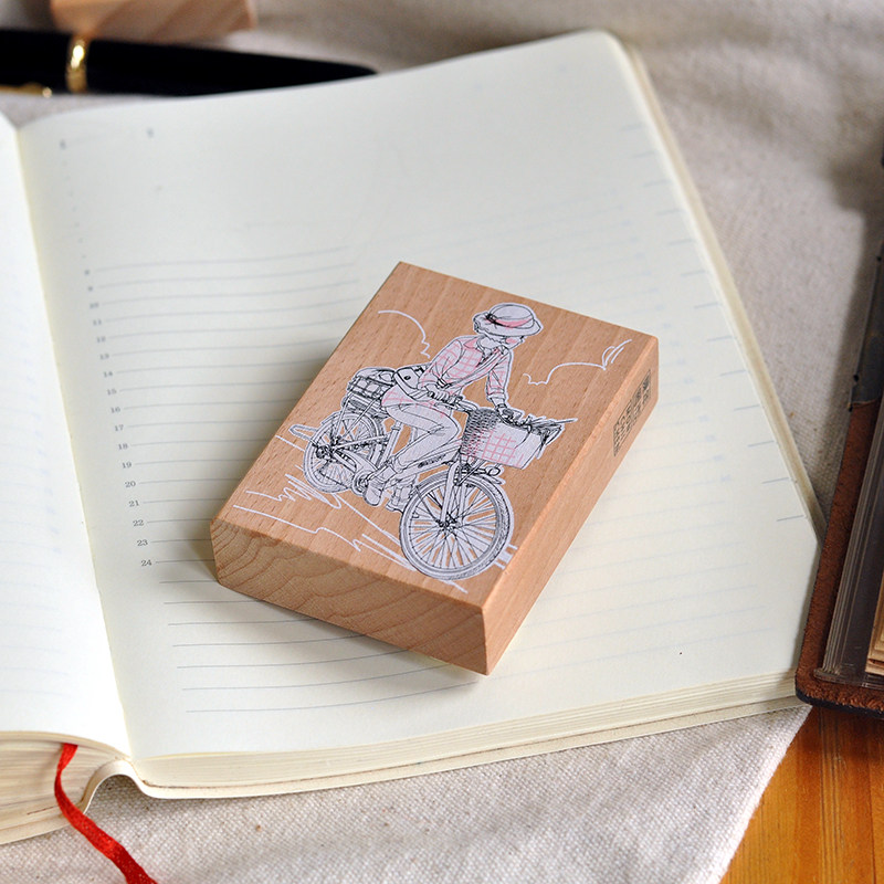 ChickTracks&台湾陈年罔市 旅行系木质印章 骑单车的女