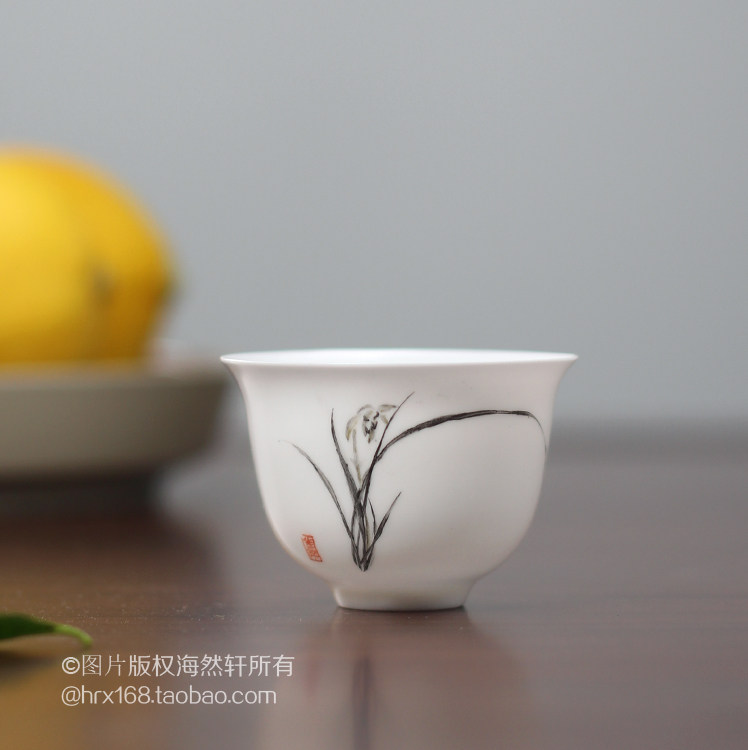 原创手工潮州铃铛杯功夫茶具薄胎骨瓷手绘墨兰花品茗杯蛋壳杯小号
