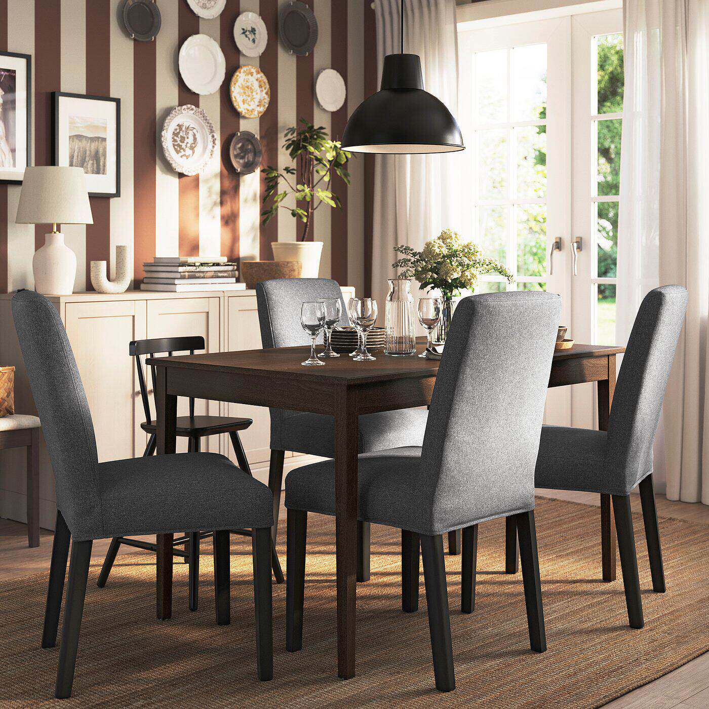 IKEA宜家代购纳辛格伯格蒙一桌四椅130/190x80厘米家用餐桌椅组合