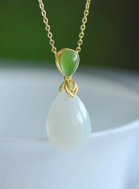 S925银天然和田玉女母亲节礼物送妈妈玉吊坠羊脂玉项链送长辈水滴