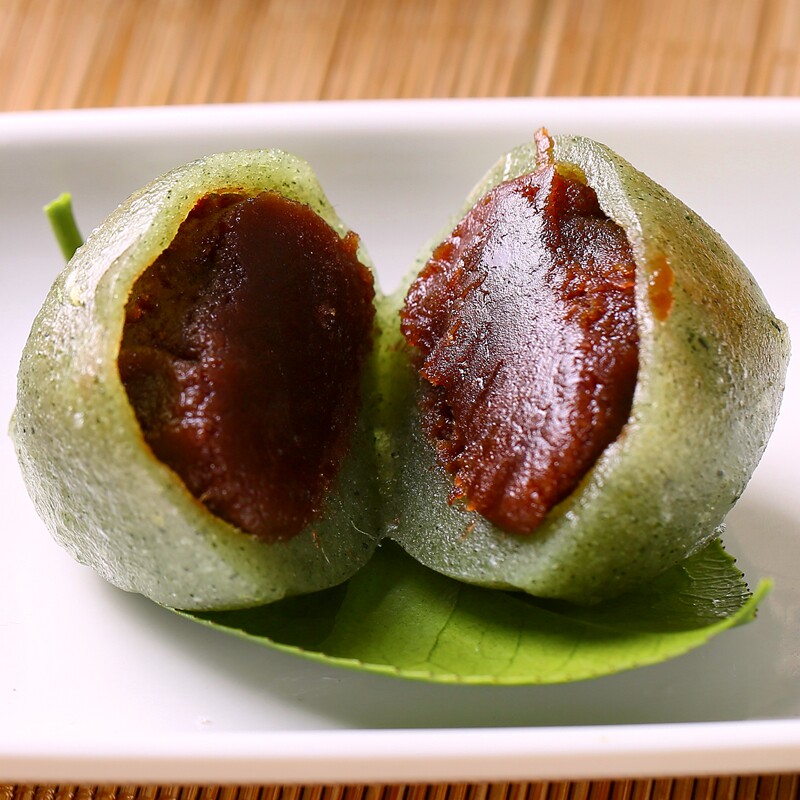 塘栖法根糕点艾草青团豆沙芝麻黄豆粉咸菜馅清明团子清明果糯米团