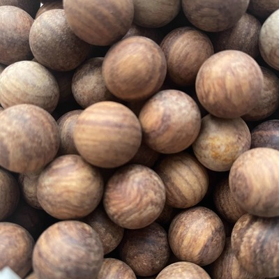 各种名贵红木檀木瑕疵处理散珠diy手链 垫子枕头颈椎枕腰枕按摩枕