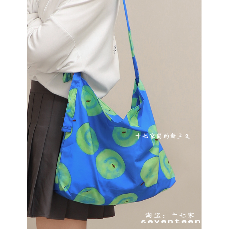 涂鸦青苹果包包2024新款帆布包