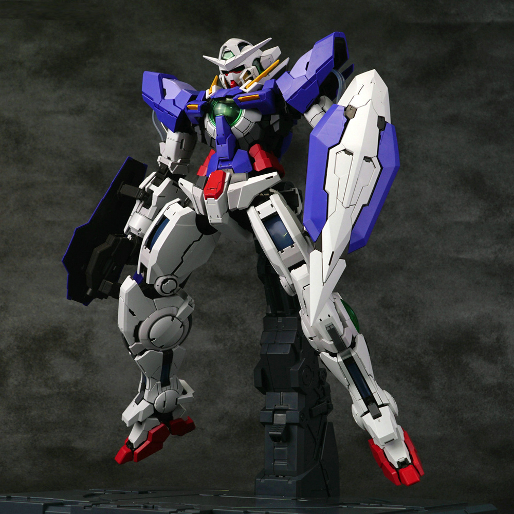 万代PG完成品能天使高达EXIA