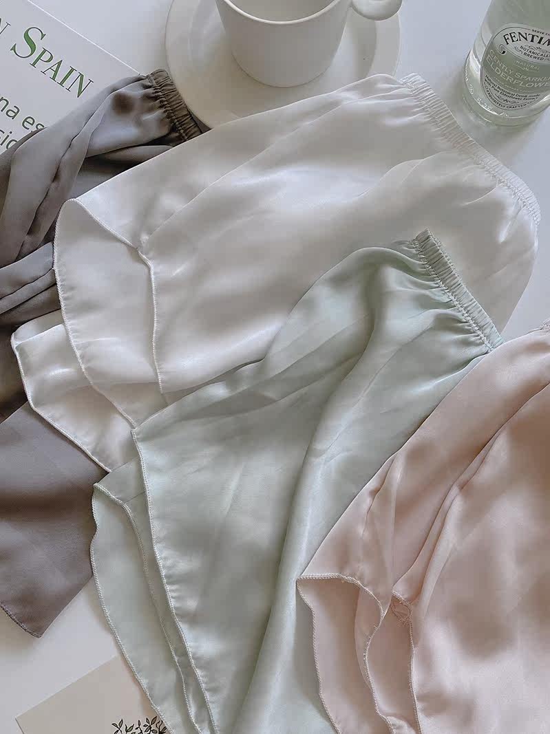 Uncle Weird (silky and cool without curling) imitation silk ultra-thin satin home shorts anti-light safety pants for women