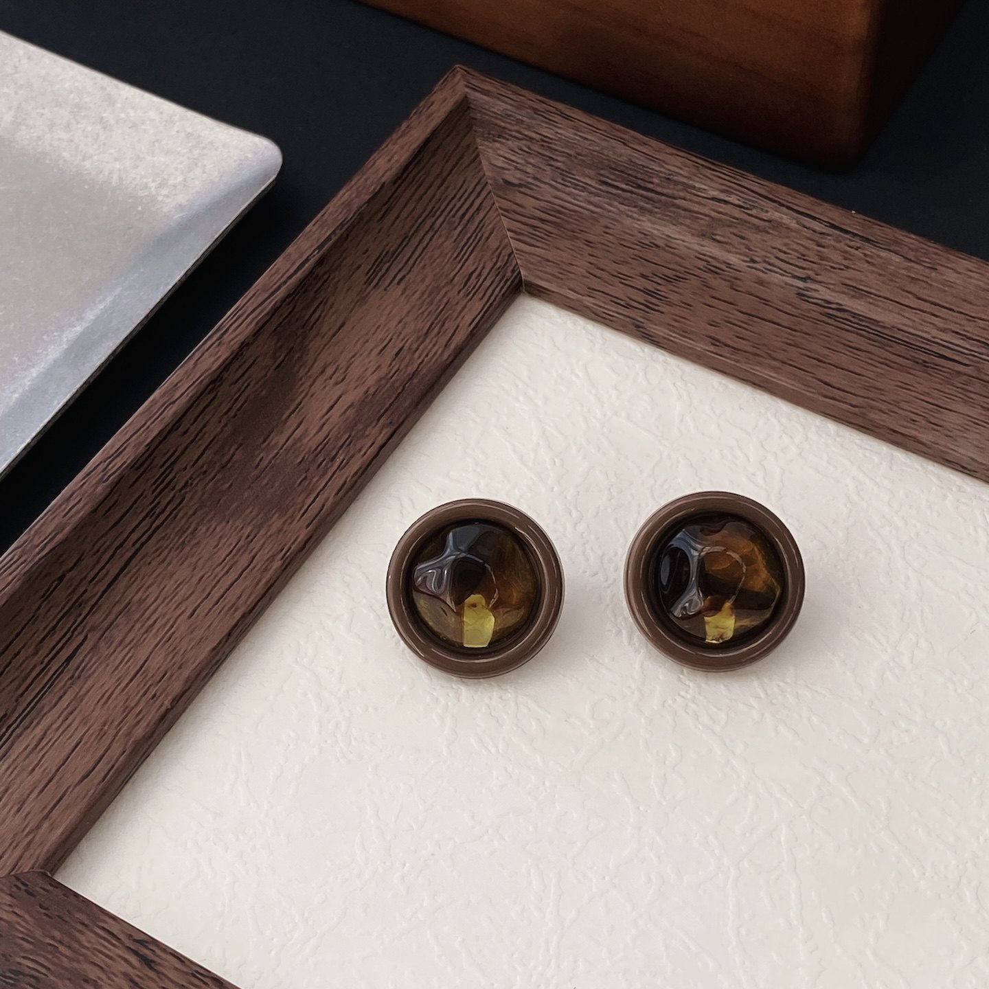 上新9折 波浪琥珀圆形方形几何设计耳钉女小众百搭高级感气质耳环