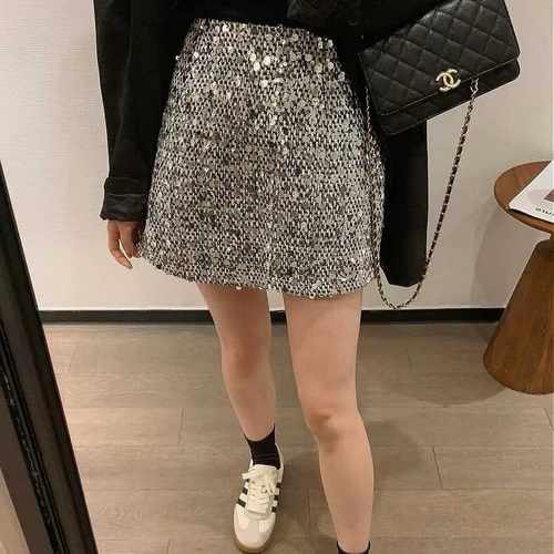 春秋新款高腰半身裙闪亮银色短裙防走光半裙设计感小众a字包臀裙