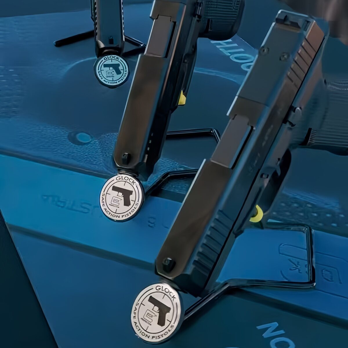 美利坚洋行PDS金属制工业风简易展示架 GLOCK GEN 6木仓架