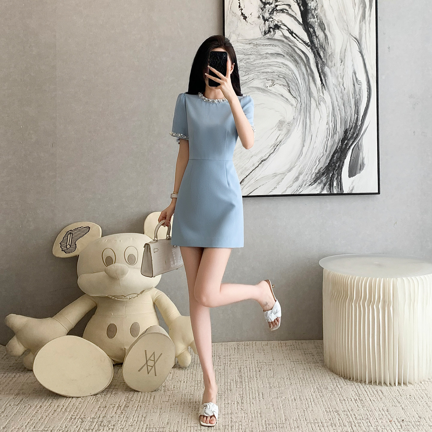 法式名媛风气质减龄连衣裙女2026夏季新款精致重工钉珠礼服短裙子
