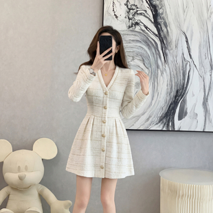 法式小香风V领粗花呢连衣裙女春装白色优雅气质收腰显瘦气质短裙