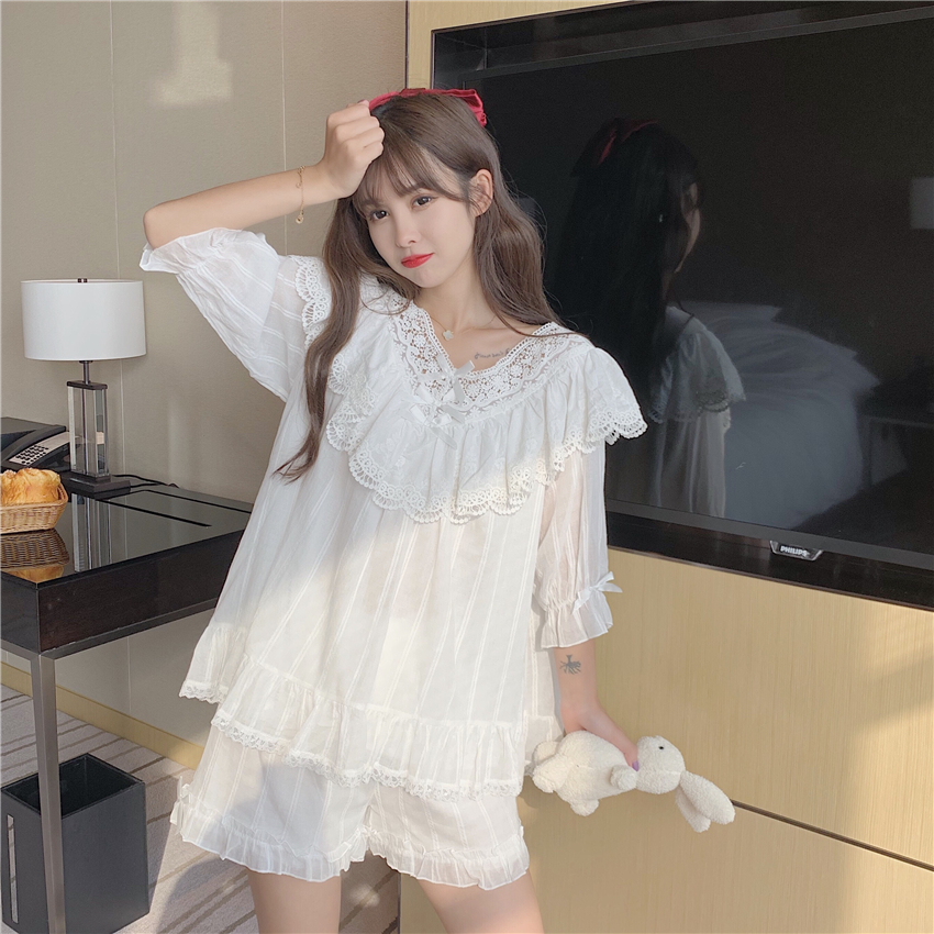 Real picture girl sweet thin white court style splicing lace lace short sleeve family suit pajamas