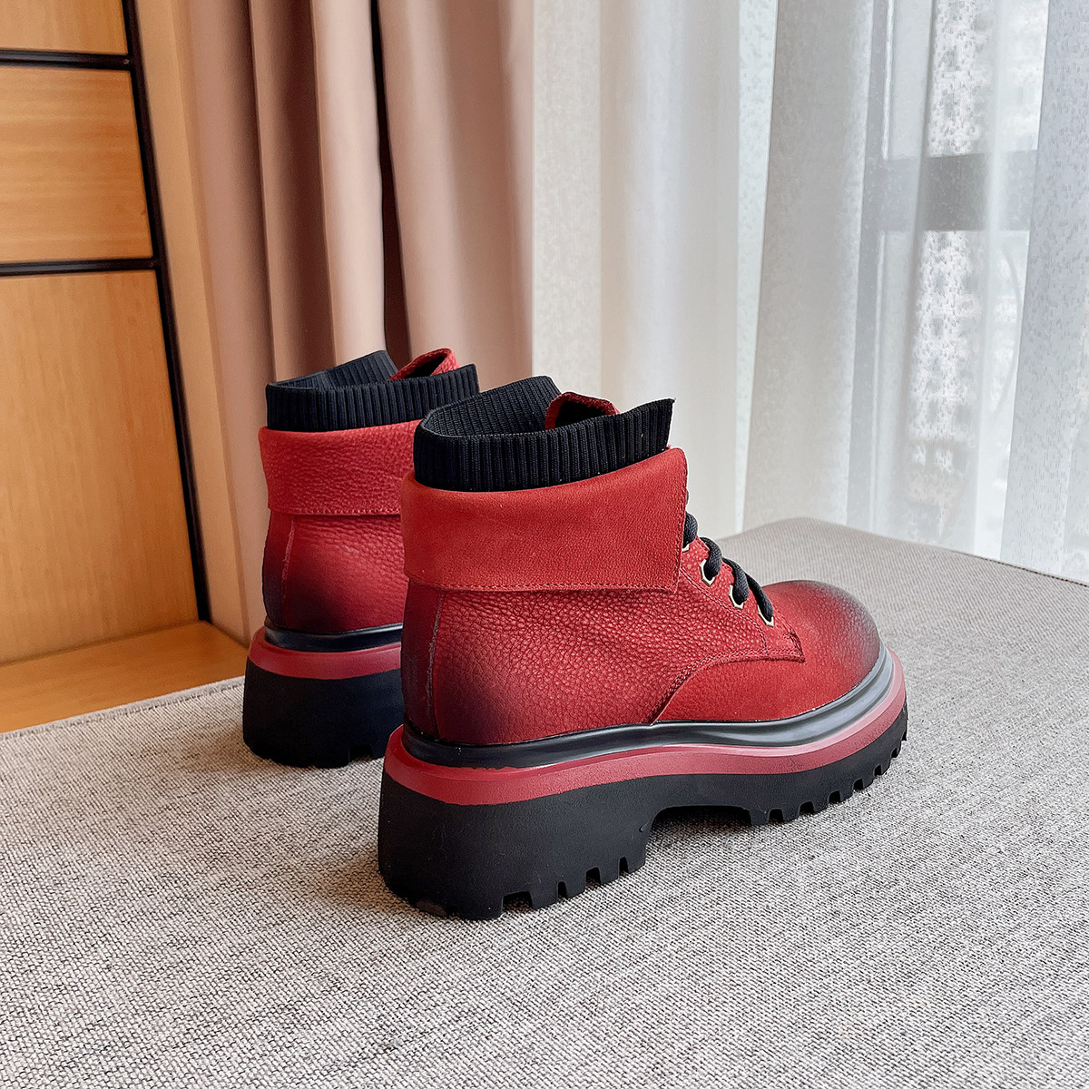 MAURICE LACROIX ITS TOP LAYER OF COWHIDE RUBBED FASHION MARTIN BOOTS WOMENS BRITISH STYLE NICHE WOMENS BOOTS VINTAGE BOOTIES