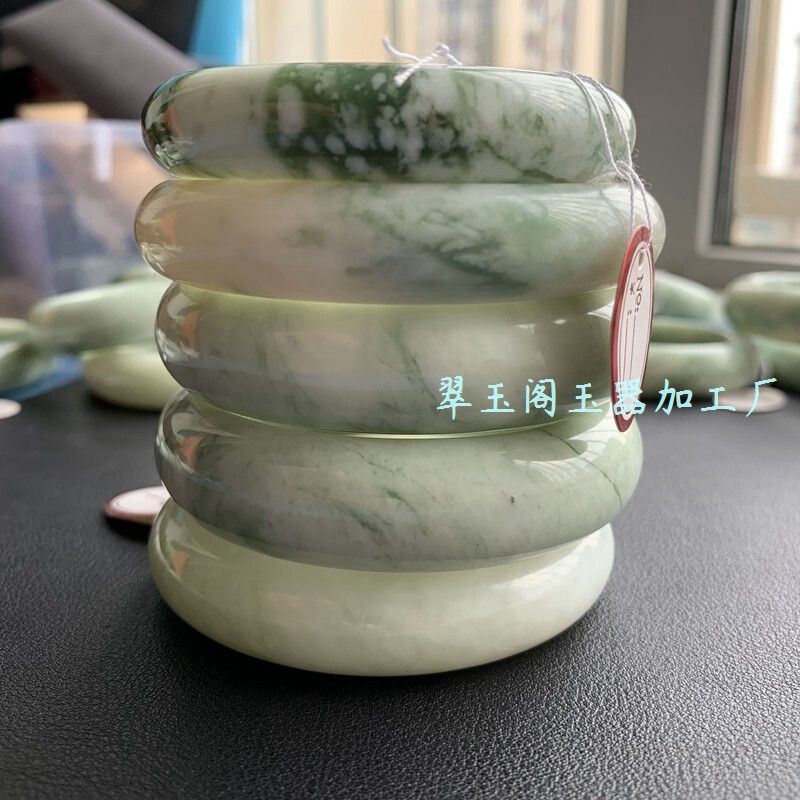 【马年】LC天然岫玉玉石手镯 女款兰翠甲翠绿老油翠 一物一图