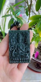 配送证书 尺寸60x39mm 和田青玉祥龙观音吊坠 塔青二细双面雕工