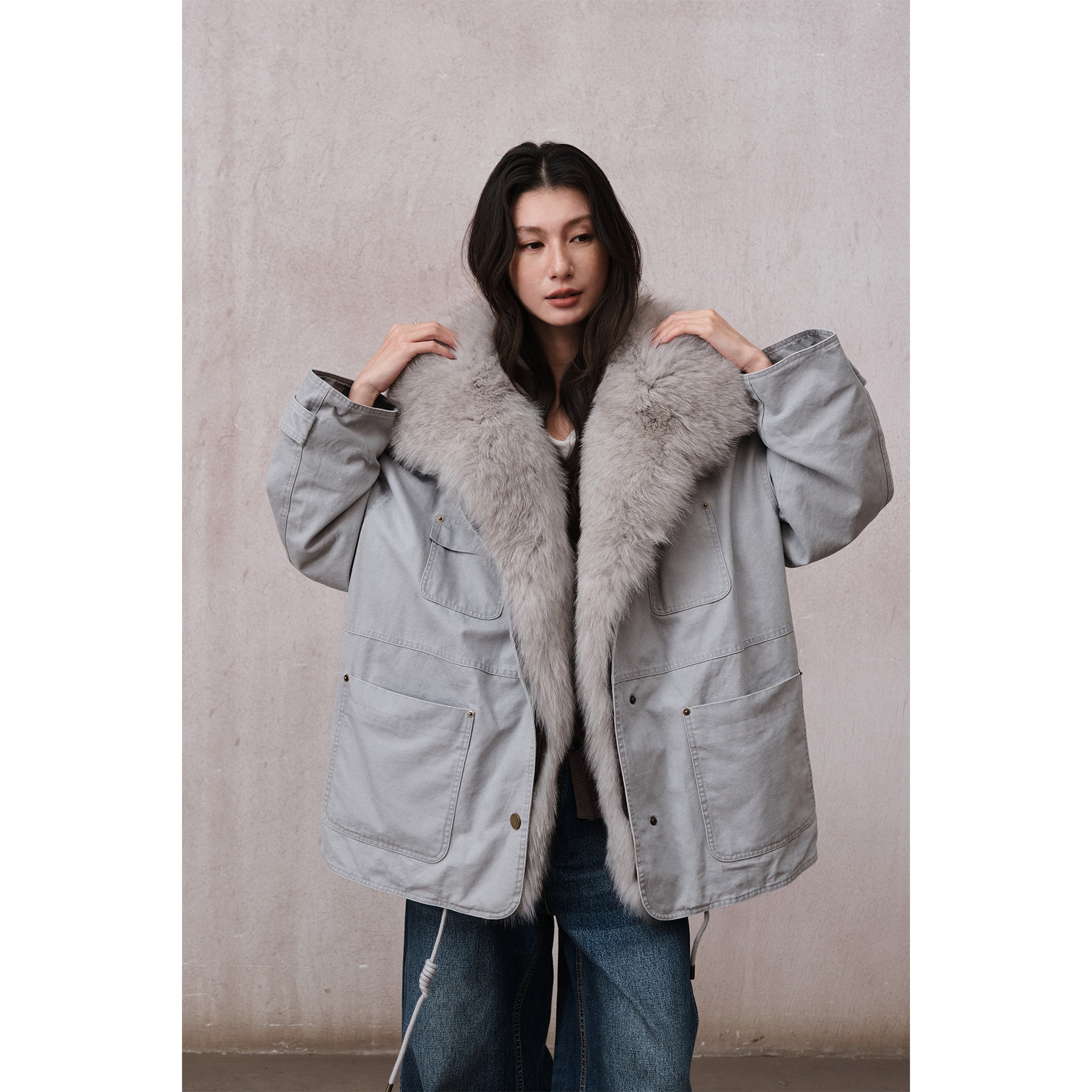 Xu集合COMOS CMS 2025中长款宽松棉布毛领90白鸭羽绒服外套女冬季