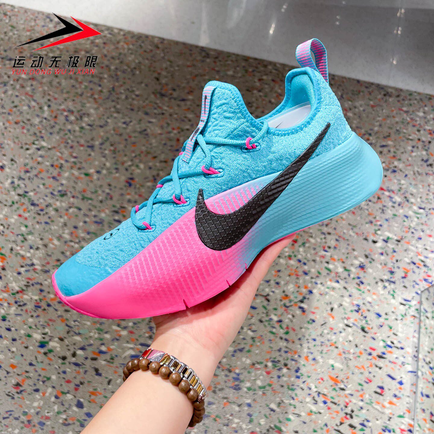 NIKE耐克男鞋2025冬款LEBRON TR 1运动减震训练跑步鞋 FJ6151-301