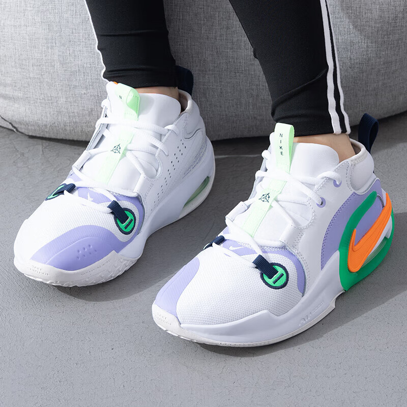 NIKE耐克童鞋2024夏季新款气垫缓震包裹舒适运动篮球鞋FB2689-101