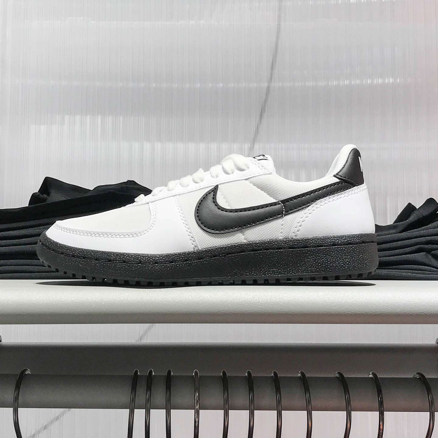 NIKE耐克女鞋2025秋款复古百搭德训鞋低帮运动休闲板鞋FZ5593-105